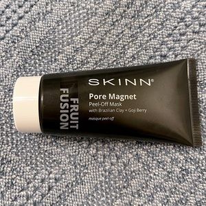SKINN 2oz Pore Magnet Peel-Off Mask